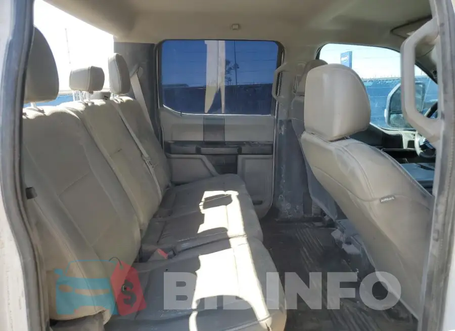 1FT7W2BT9KEF79737 Photo# 10