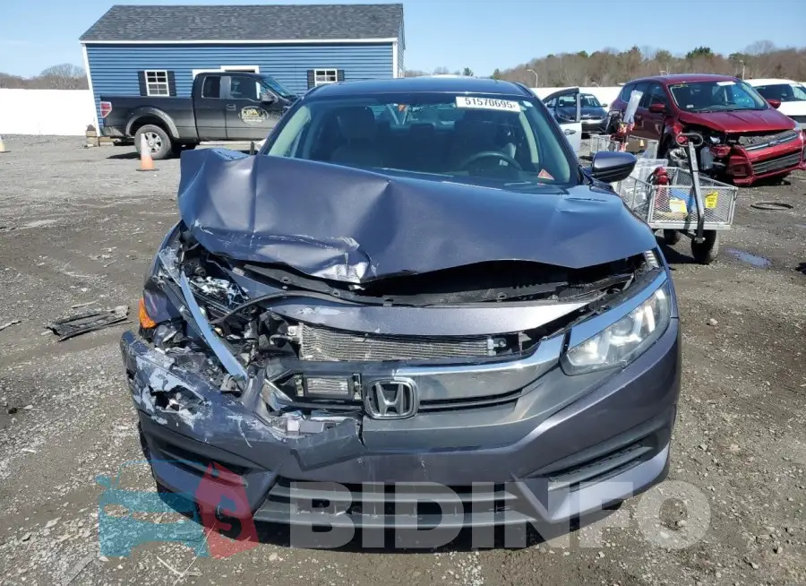 19XFC2F72HE232202 Photo# 5