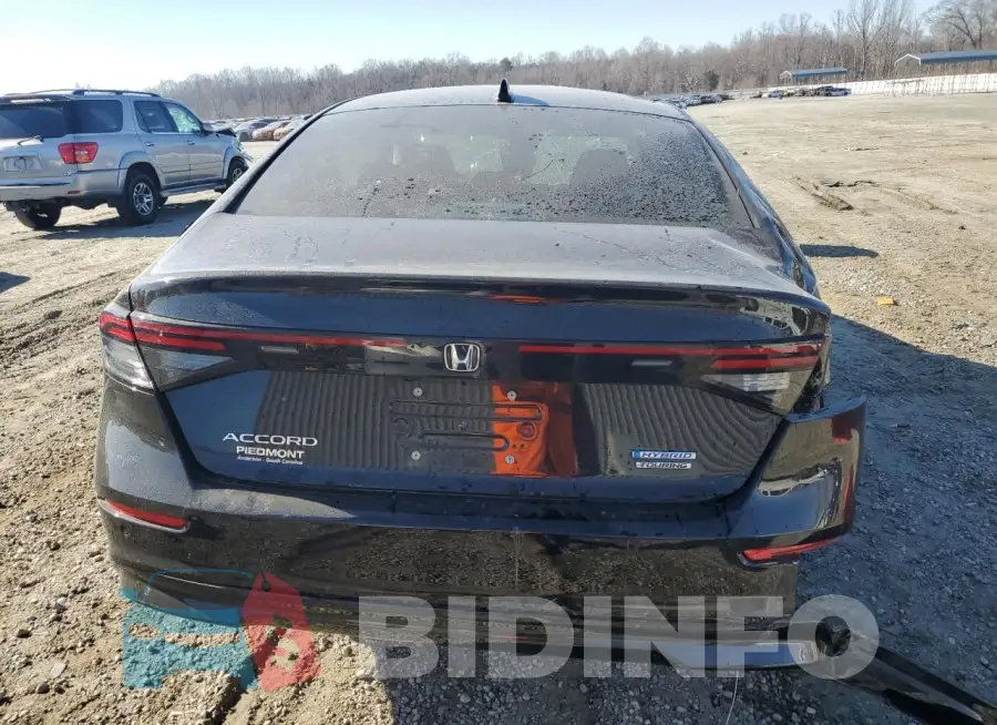 1HGCY2F85RA011017 Photo# 6