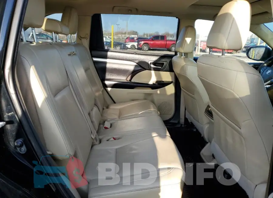 5TDJZRFH8JS838948 Photo# 11