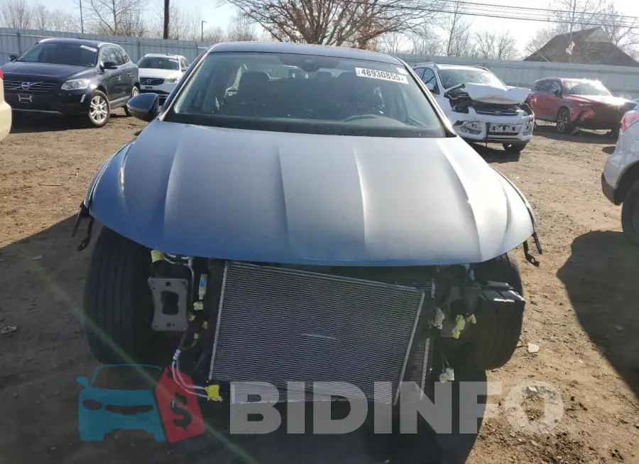 3VW7M7BU9NM001385 Photo# 5