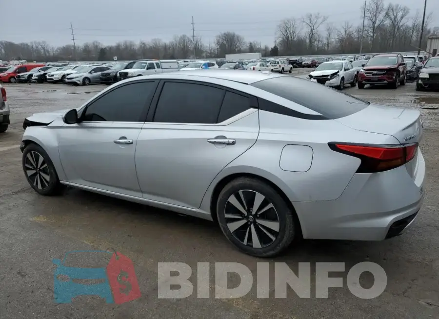 1N4BL4EV9LC153142 Photo# 2