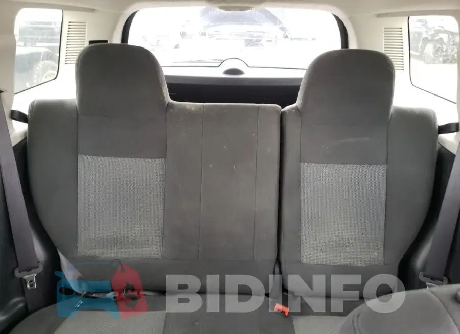 1C4NJPBAXGD702833 Photo# 10