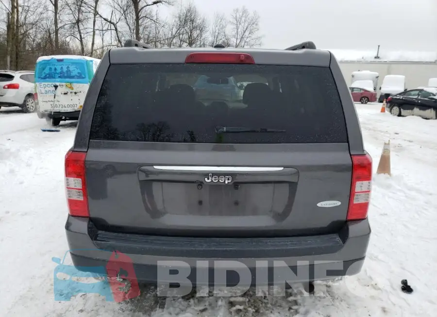 1C4NJPFB7HD131242 Photo# 6