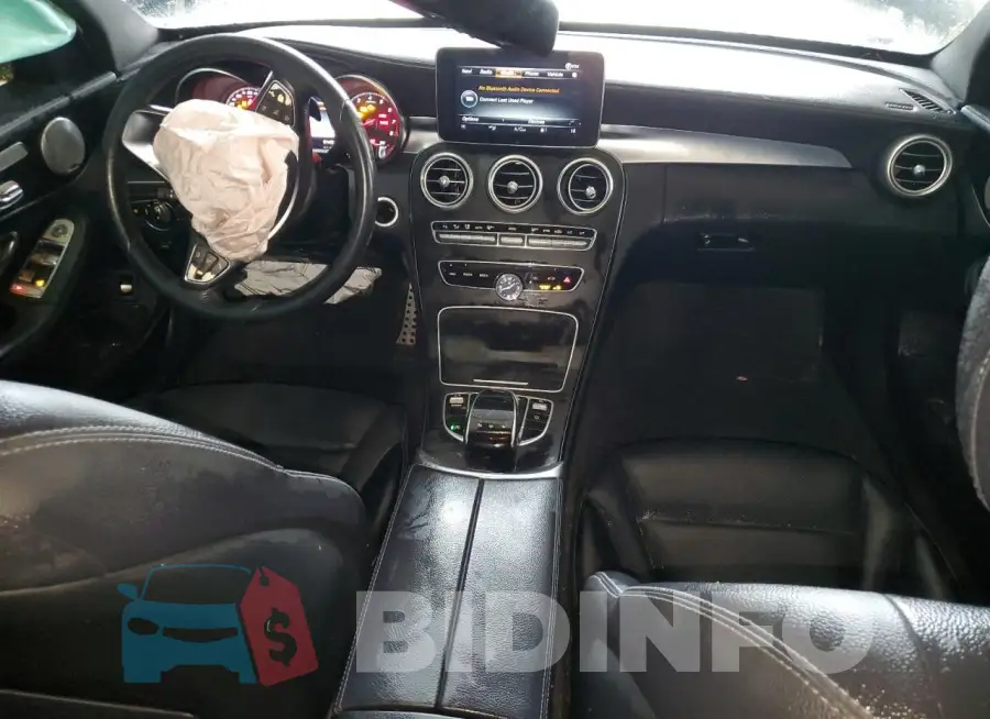 WDDWF4KB8GR145152 Photo# 8