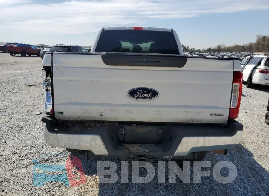 1FT7W2B65KED76032 Photo# 6