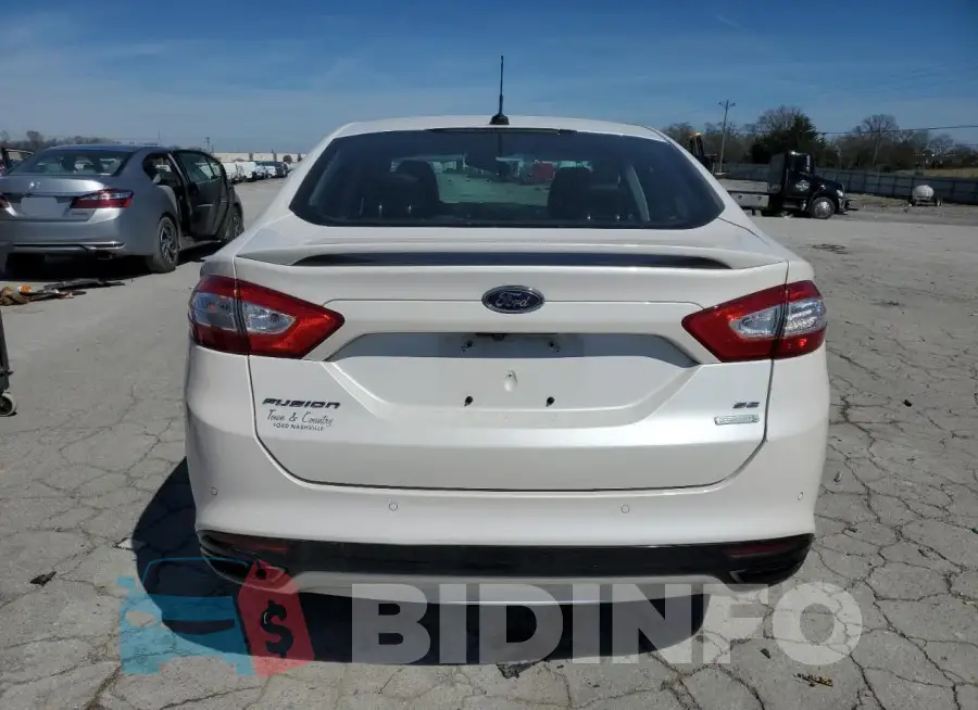 3FA6P0H90GR256597 Photo# 6