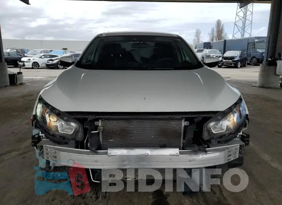 19XFC2F89JE203746 Photo# 5