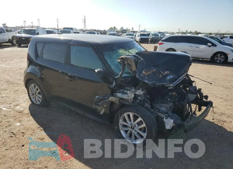 KNDJP3A5XJ7561553 Photo# 4