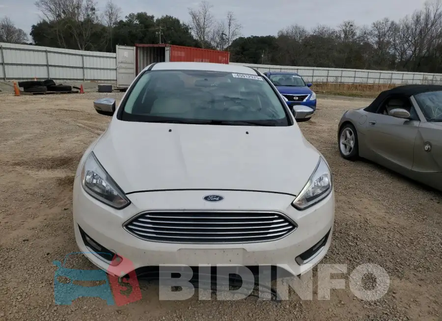 1FADP3N28GL239268 Photo# 5