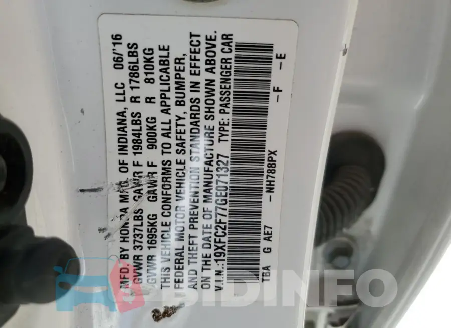 19XFC2F77GE071327 Photo# 12