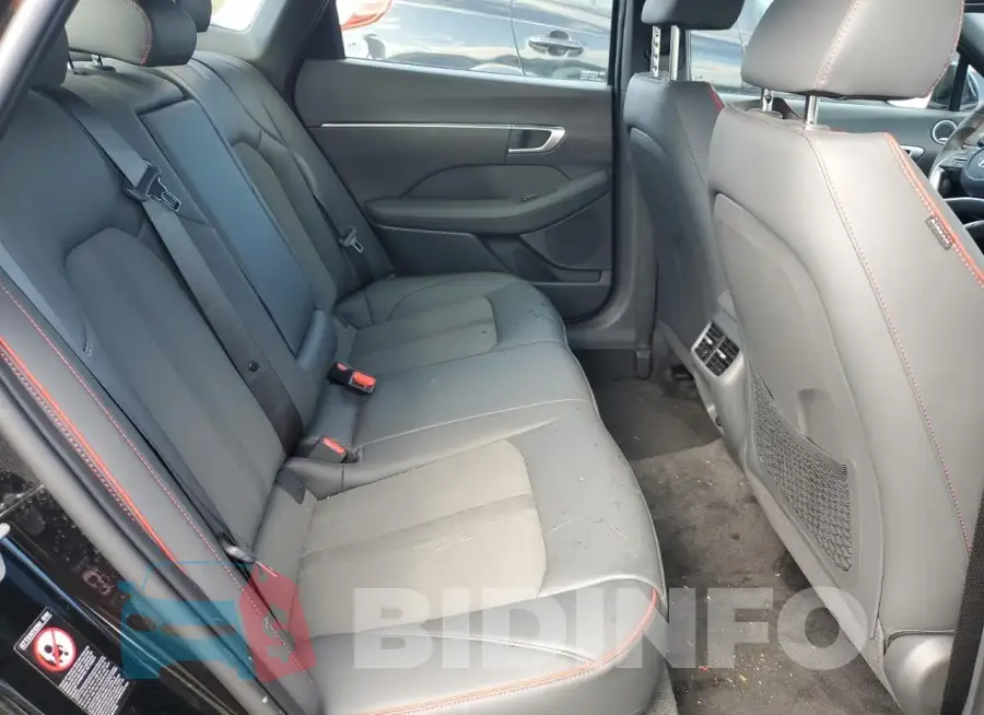 KMHL44J24PA336047 Photo# 10