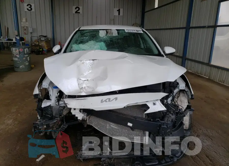 3KPF24AD0RE812187 Photo# 5