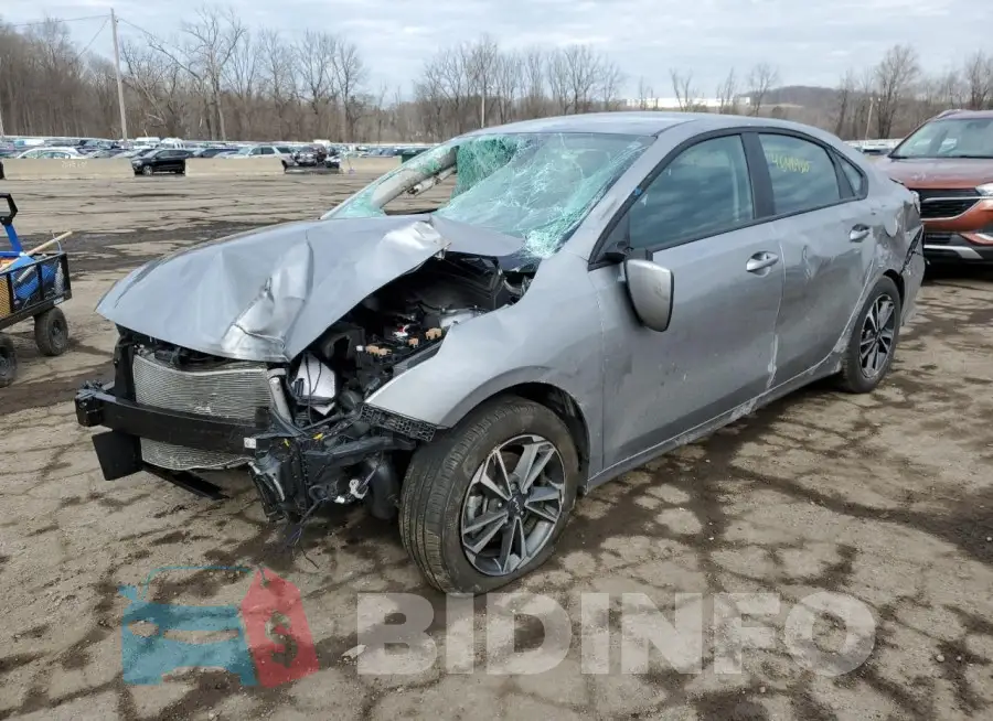 3KPF24AD9RE710113 Photo# 1