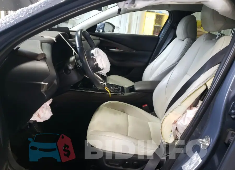 3MVDMBDL1MM262259 Photo# 7