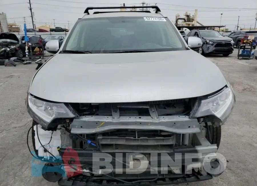 JA4AD3A35KZ043079 Photo# 5