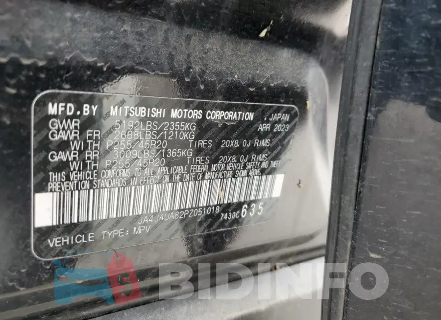 JA4J4UA82PZ051018 Photo# 13
