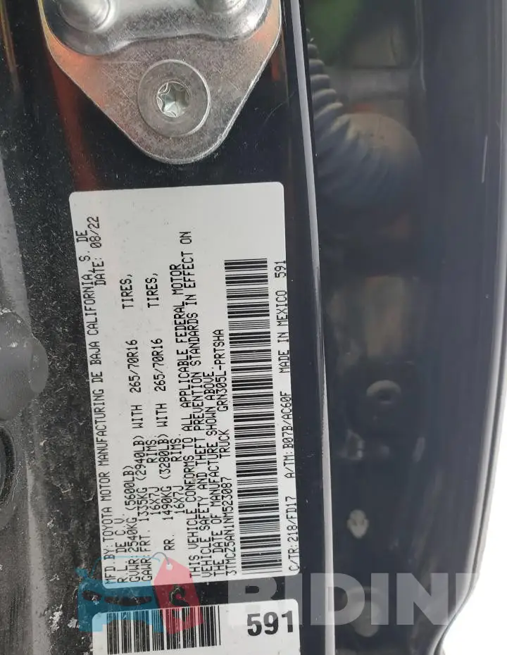 3TMCZ5AN1NM523087 Photo# 12