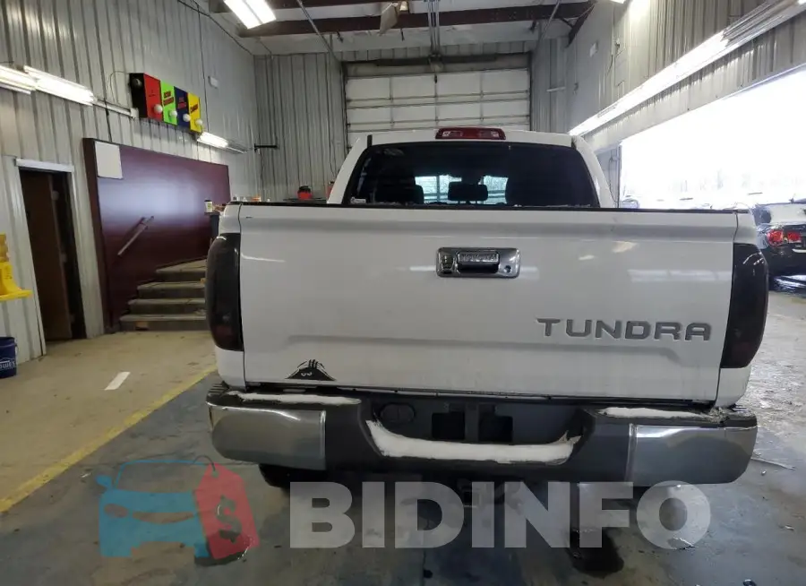 5TFDW5F18KX867153 Photo# 6