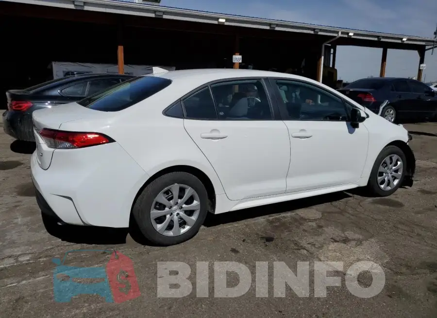 5YFB4MDE0RP140174 Photo# 3