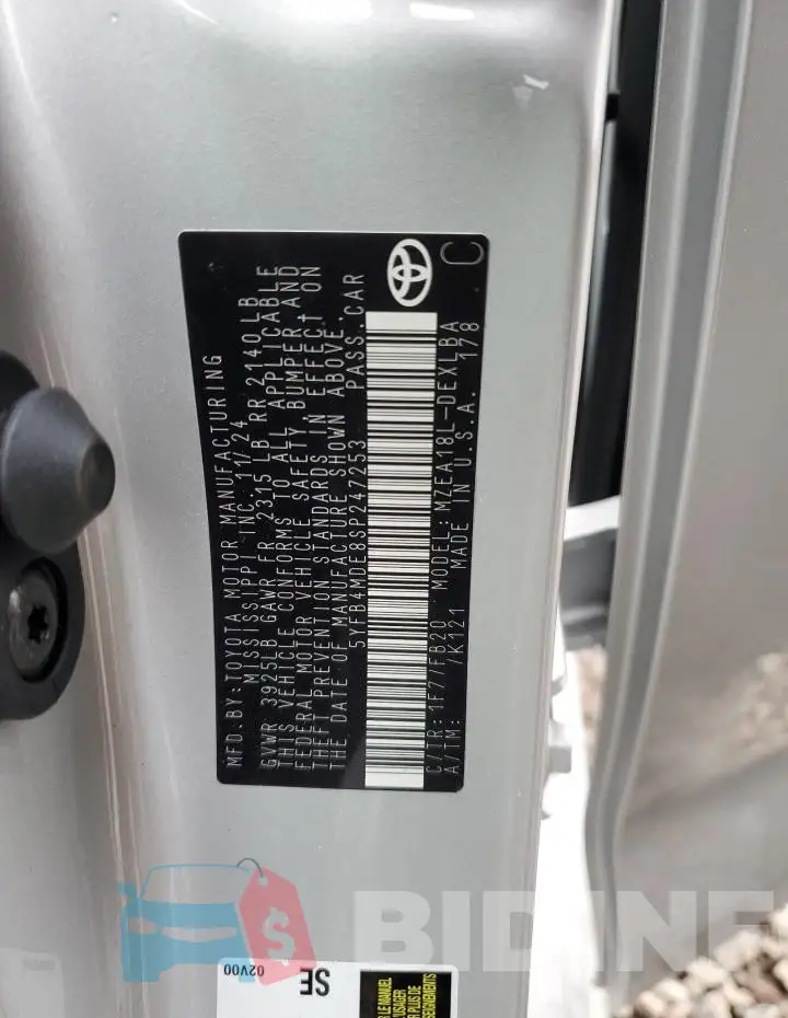 5YFB4MDE8SP247253 Photo# 13