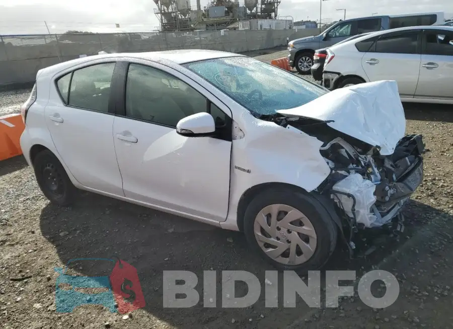 JTDKDTB30G1119340 Photo# 4
