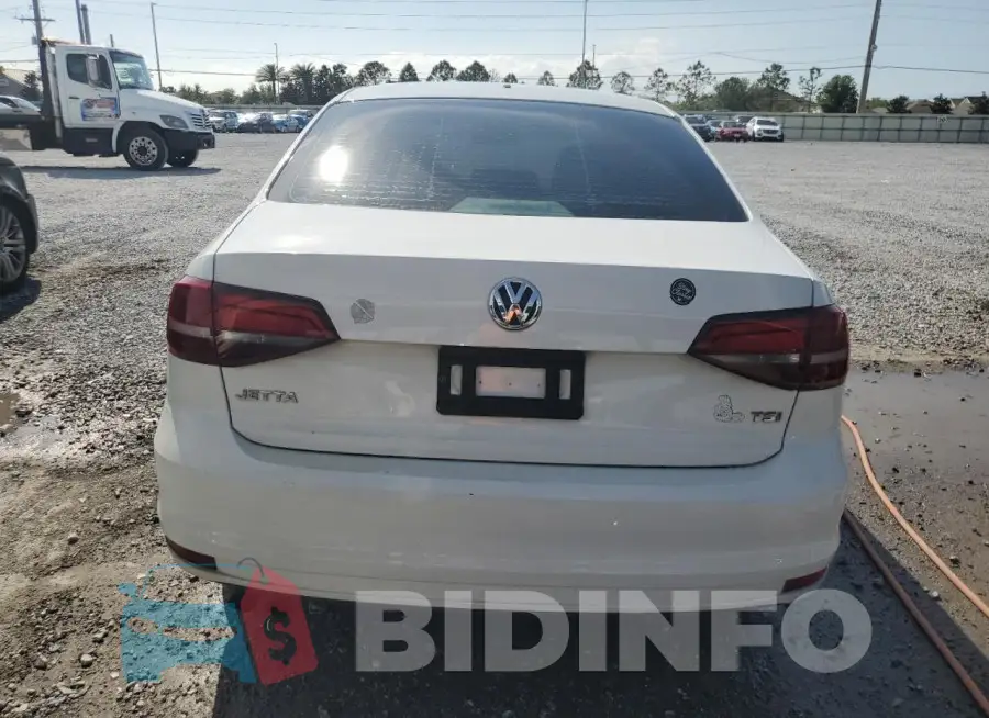 3VW2B7AJ0HM242988 Photo# 6