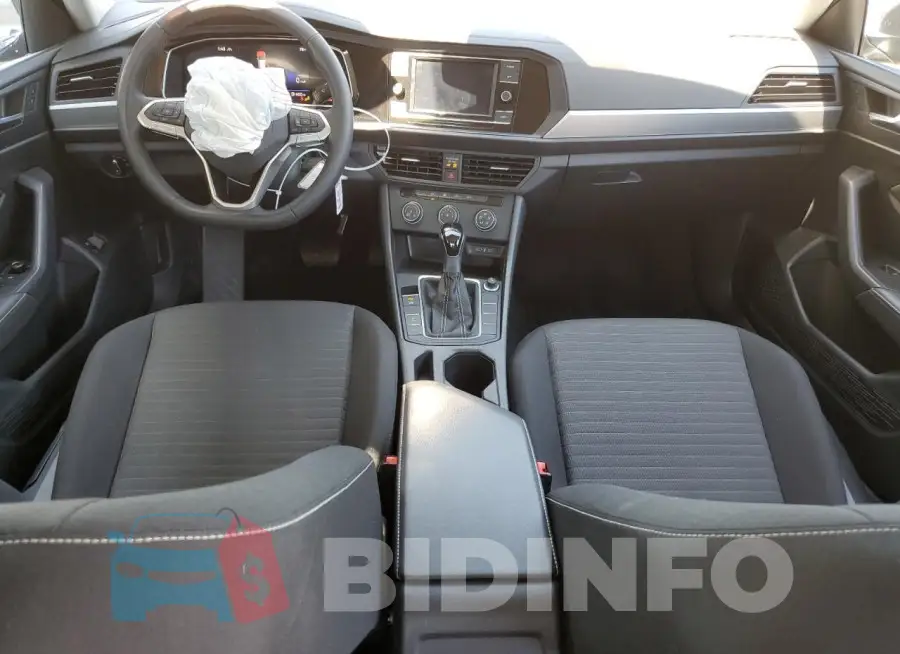 3VW5M7BU2RM072120 Photo# 8