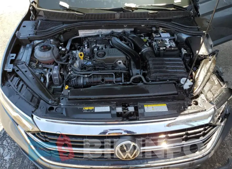 3VW5M7BU2RM072120 Photo# 11