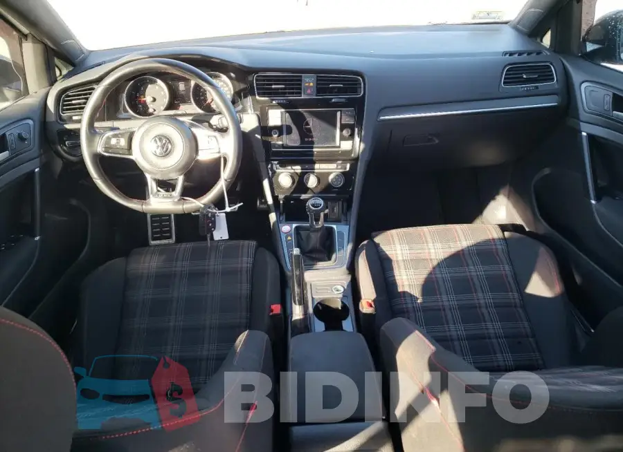 3VW5T7AU1KM006765 Photo# 8