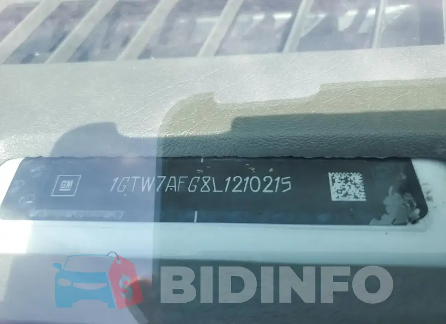 1GTW7AFG8L1210215 Photo# 14