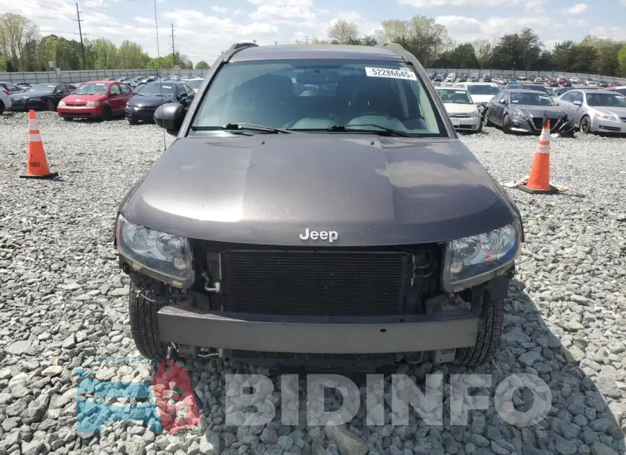 1C4NJCEA4GD769741 Photo# 5