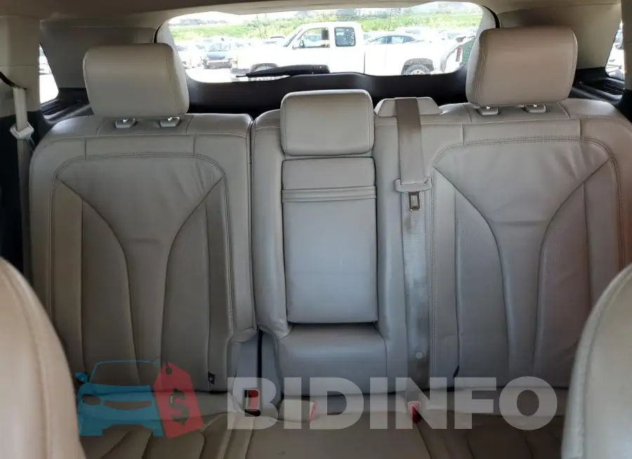 2LMTJ6KR8GBL62837 Photo# 10