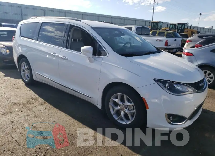 2C4RC1BG7HR579133 Photo# 4