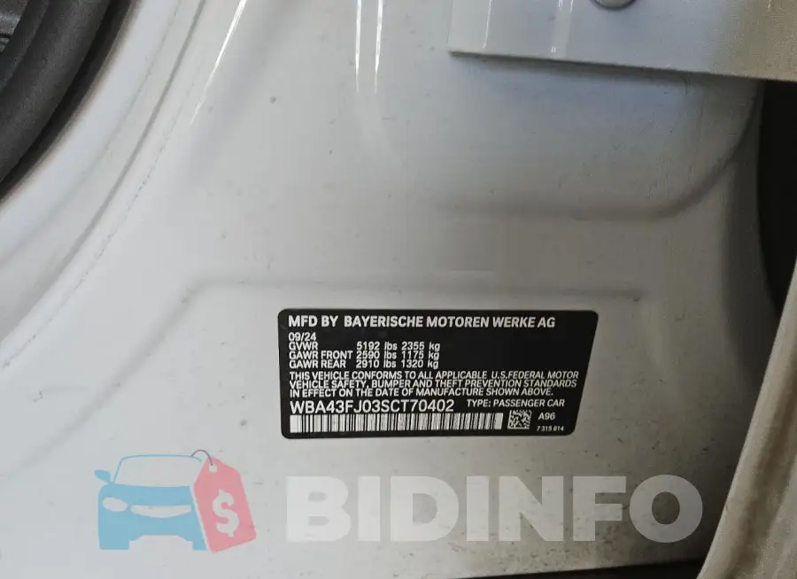 WBA43FJ03SCT70402 Photo# 12