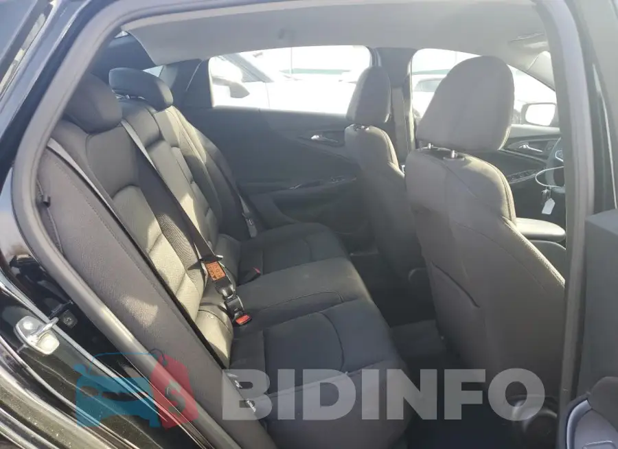 1G1ZD5ST5RF223072 Photo# 10