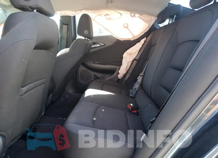 1G1ZG5ST3LF155823 Photo# 10