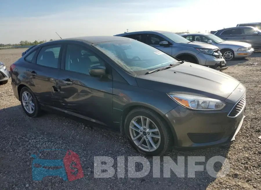 1FADP3F23JL218107 Photo# 4