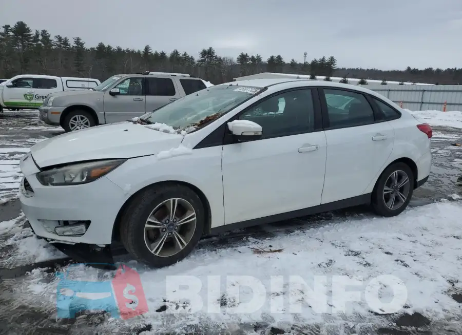 1FADP3F2XJL219528 Photo# 1