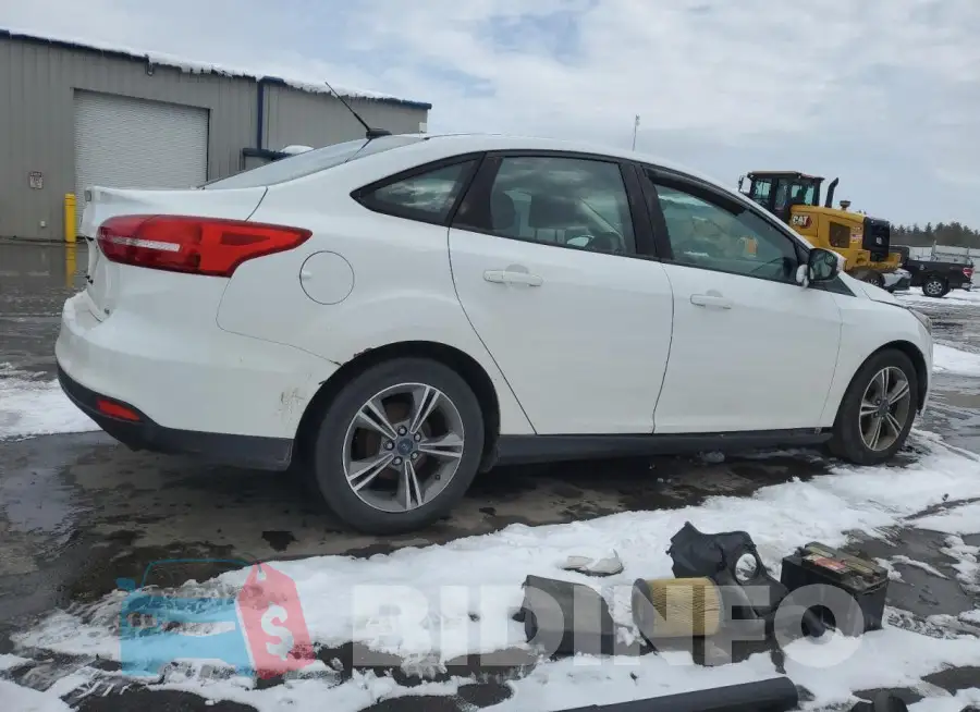 1FADP3F2XJL219528 Photo# 3