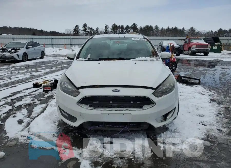 1FADP3F2XJL219528 Photo# 5