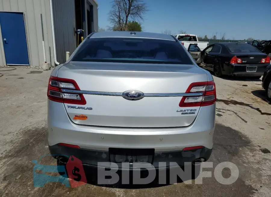 1FAHP2F88HG108611 Photo# 6