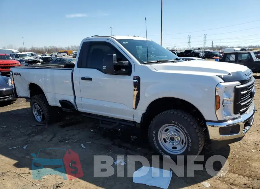 1FTBF2BA3RED44401 Photo# 4