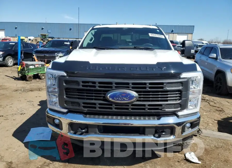 1FTBF2BA3RED44401 Photo# 5