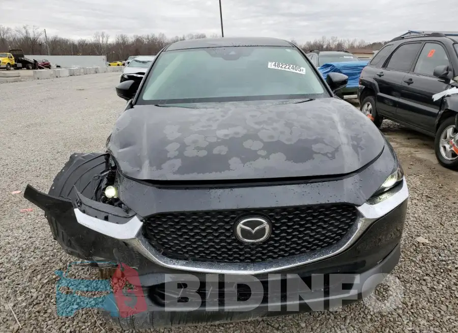 3MVDMBBL7NM451745 Photo# 5