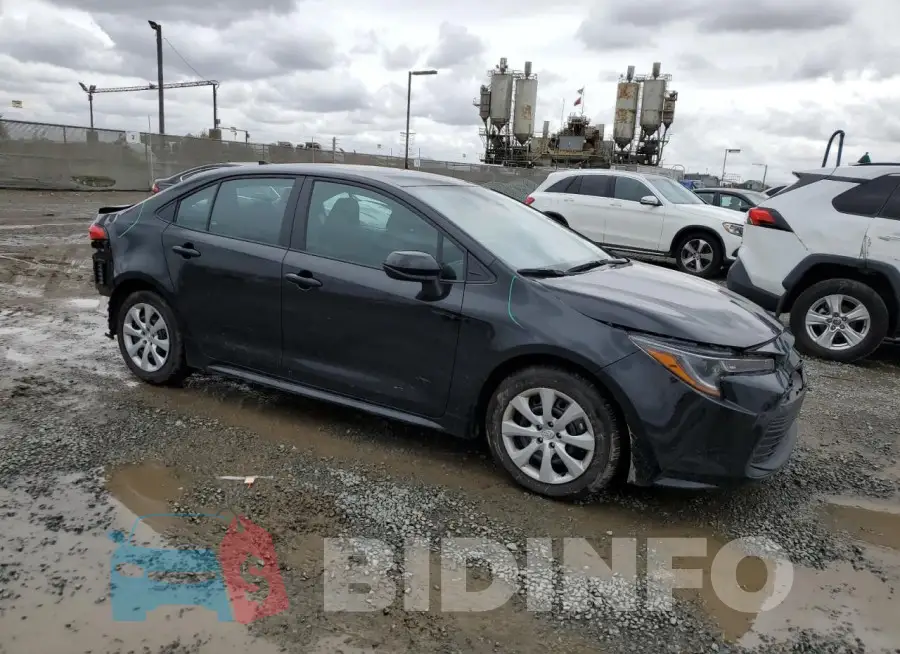5YFB4MDE1RP218977 Photo# 4