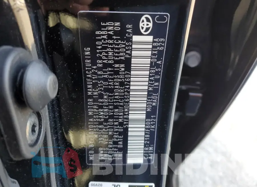 5YFB4MDE6SP247607 Photo# 12