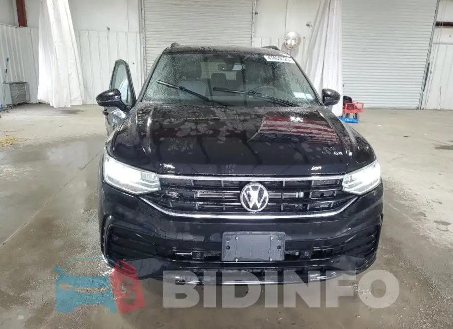 3VV8B7AX6NM168877 Photo# 5