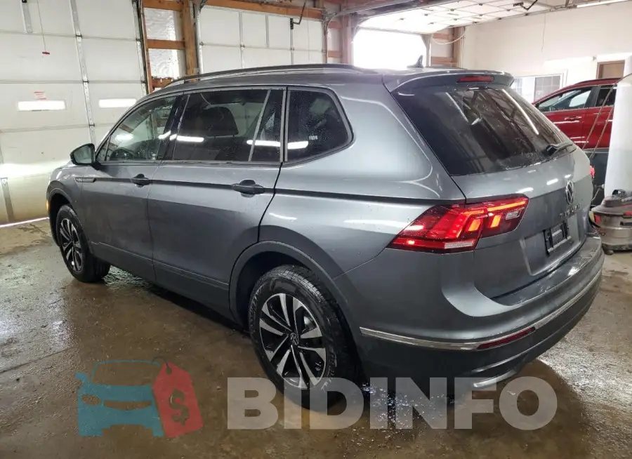 3VVFB7AX7RM184681 Photo# 2