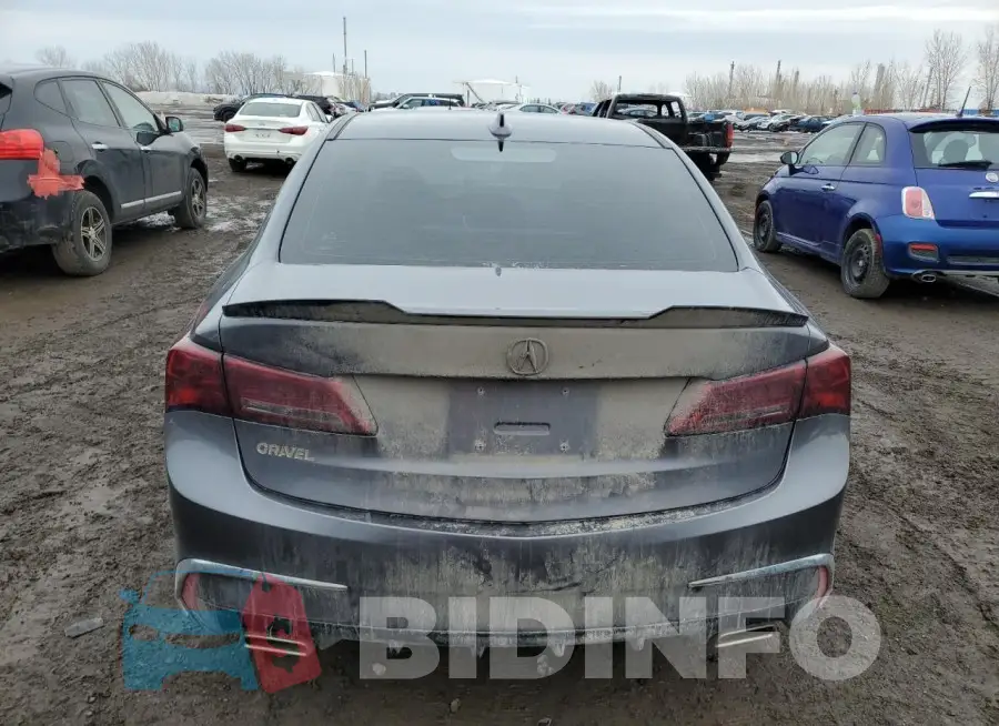 19UUB1F34JA800901 Photo# 6